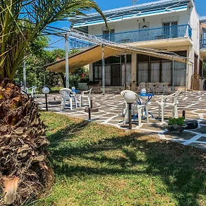  Apartament Galinis' Sea Front